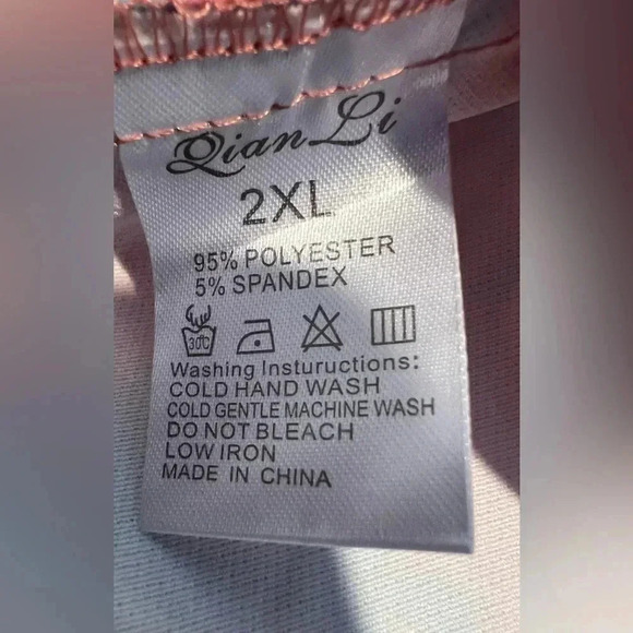 Qian Li | ladies Hawaiian print sundress. Size: 2XL - Picture 7 of 13